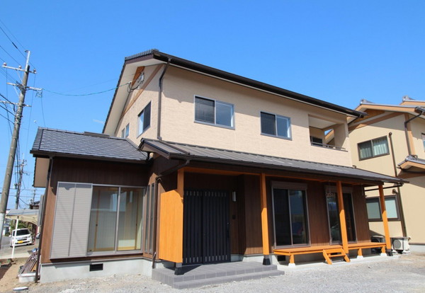 木を使用した温かみたっぷりの空間の施工事例イメージ